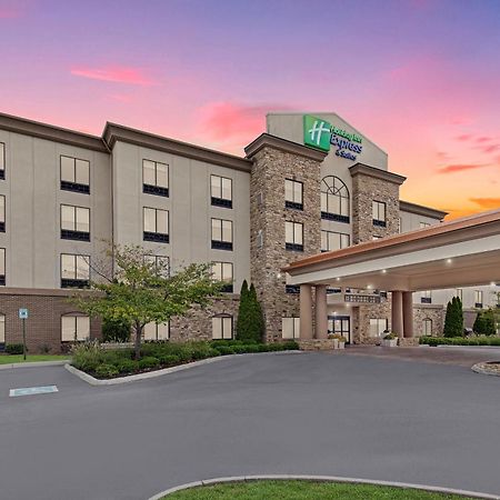 Holiday Inn Express & Suites - Cleveland Northwest By Ihg Εξωτερικό φωτογραφία